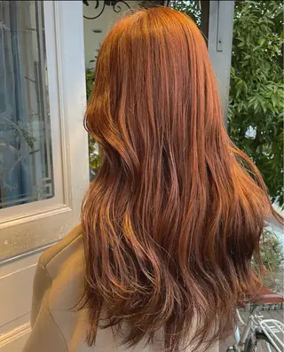 ロング 齋藤 樹里のヘアスタイル