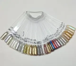 ネイル ネイル空間所属・中嶋 茜のネイルデザイン