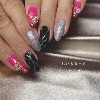ネイル NAILST Naomiのネイルデザイン