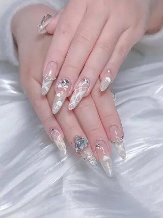 ネイル W·mai nail 関内のネイルデザイン