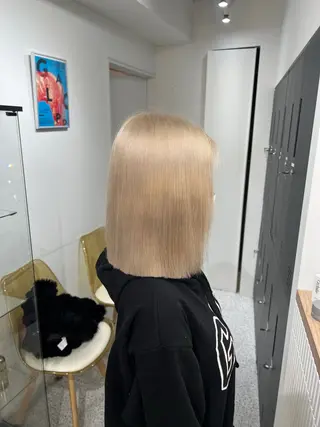 ミディアム カラー PELE 渋谷所属・渋谷ハイトーン/ エクステ/さきののヘアスタイル