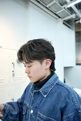 パーマ メンズ 中谷海里/フェザー パーマ/スパイキーのヘアスタイル