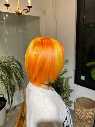 カラー UMEDA RYUHEIのヘアスタイル