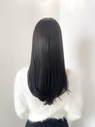 ロング ヒナ/酸性ストレート ・艶カラー🌿のヘアスタイル