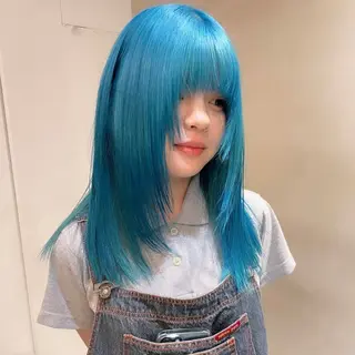 セミロング カラー ブロンド／ブリーチ 【SITY.】のヘアスタイル