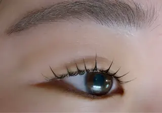 マツエク・マツパ EYELA 𝑴𝑨𝑯𝑶🍒の眉毛・アイブロウイメージ