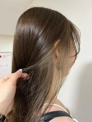 セミロング カラー ハイトーンカラー🩵 耳ツボジュエリー👂のその他イメージ
