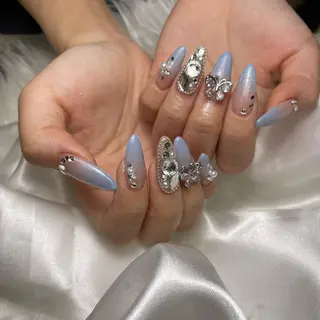 ロング ネイル BELLUNA Mizuki❤︎のネイルデザイン