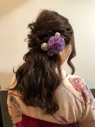 ロング ヘアアレンジ 女性に人気♪ はやしほのかのヘアスタイル