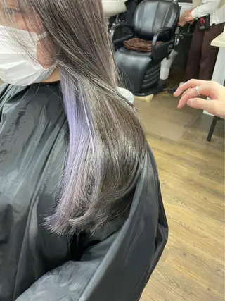 ロング 横浜🦋ハイトーン 🫐シャドウルーツのヘアスタイル