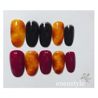 ショート カラー ネイル 👑enen style👑のネイルデザイン
