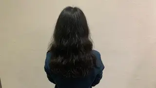 ロング パーマ 🧸 仲間ひめかのヘアスタイル