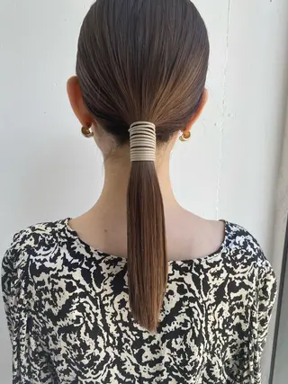 ロング カラー ヘアアレンジ shiori ﾍﾞｰｼﾞｭｶﾗｰのヘアスタイル
