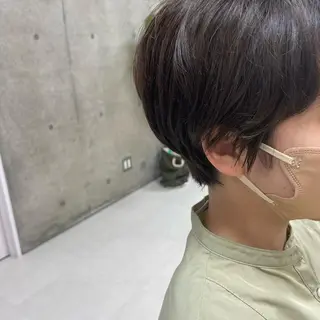 ショート カラー 坂本 沙也加のヘアスタイル