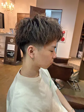 ショート メンズ 濱中 一翔のヘアスタイル