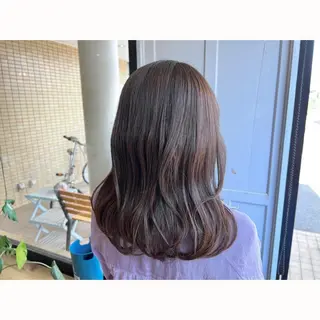 ロング カラー ツキダテ ユイのヘアスタイル