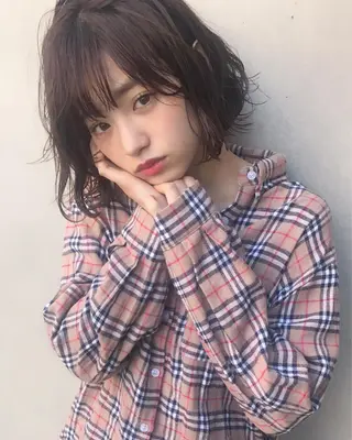 ショート カラー 透明感カラー× レイヤーカット✨高梨のヘアスタイル