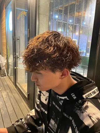 パーマ メンズ litbyfifth 濵崎寛太のヘアスタイル