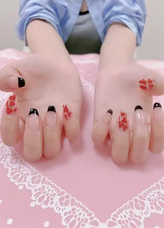 ネイル はぴねす所属・横浜 美夢のネイルデザイン