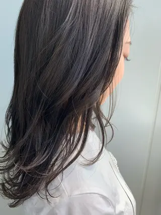 セミロング カラー 明治神宮前 NANAMIのヘアスタイル