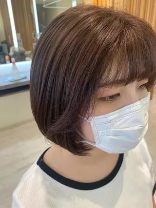 ショート カラー 小顔レイヤー/ ベージュ🤍Rieのヘアスタイル