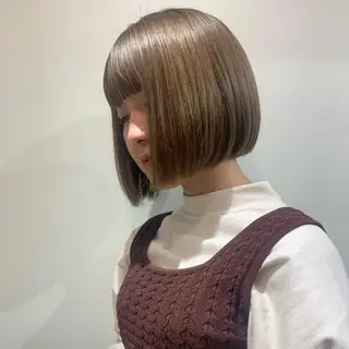 ショート カラー stylist店長 岡本真依のヘアスタイル