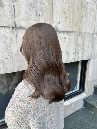 ミディアム カラー ブリーチなし✨艶髪 カラー𓃲YAGIのヘアスタイル