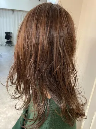 セミロング カラー 心斎橋韓国ボブ 好原良真のヘアスタイル