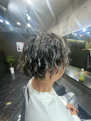 カラー パーマ メンズ NINE+/代表 ブリーチ特化型サロンのヘアスタイル
