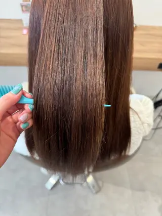 ロング 鈴木 陽菜のヘアスタイル