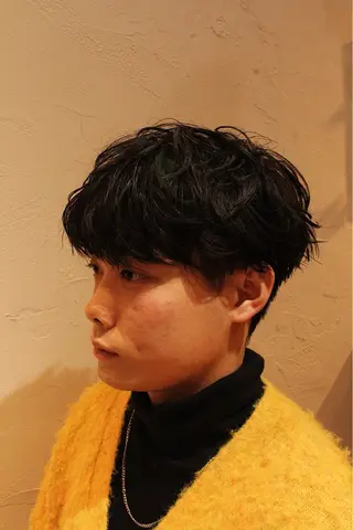 ショート パーマ メンズ 🪻二宮俊カットモデ ル縮毛矯正募集🪻のヘアスタイル