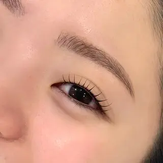 マツエク・マツパ Unefleur横浜 MIYU🤍の眉毛・アイブロウイメージ