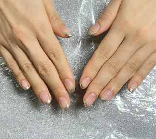 ネイル VIERU 🌈🎀💖のネイルデザイン