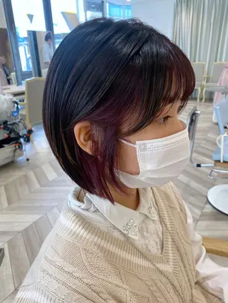 ショート カラー 小顔レイヤー/ ベージュ🤍Rieのヘアスタイル
