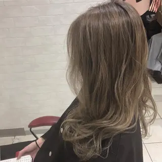 ロング カラー 畑山 紗耶佳のヘアスタイル