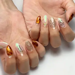 ネイル S. JEWELのネイルデザイン