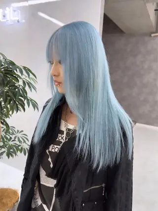 ロング カラー ハイトーン/ゆるふわ 🧚𖥔ׁTOMO♡のヘアスタイル
