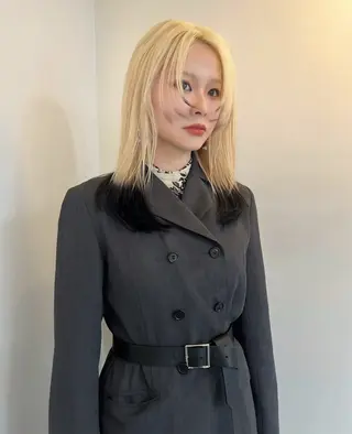 ロング カラー 韓国/レイヤー/ 透明感🩶ひかる🩶のヘアスタイル