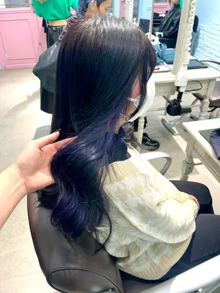 ロング カラー ヘアアレンジ 🩶【推しハイトーン 】yuzu🩶のヘアスタイル
