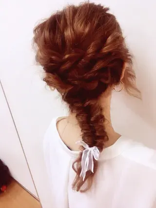 ヘアアレンジ 菊池 栄里奈のヘアスタイル