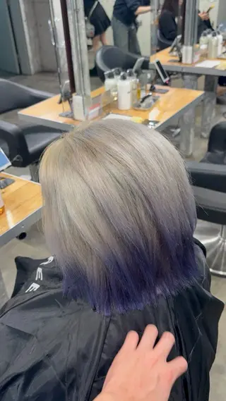 セミロング カラー 透明感ベージュ/ レイヤー縮毛矯正のヘアスタイル