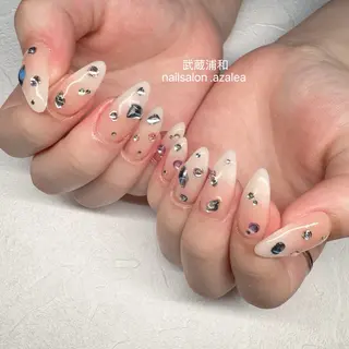 ネイル R inのネイルデザイン