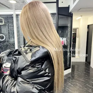 ロング カラー シールエクステ特化 ハイトーン、NANAのヘアスタイル
