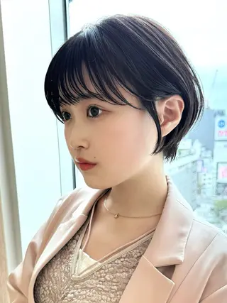 ショート カラー 💍新宿ショート 💍岩田莉奈のヘアスタイル