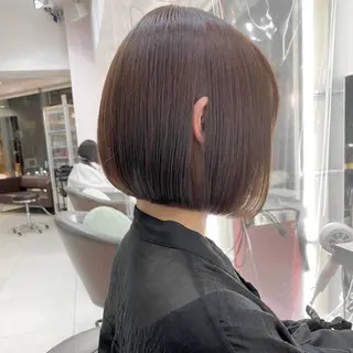 ショート カラー ボブ×艶髪｜ 艶カラー🩶石橋怜大のヘアスタイル