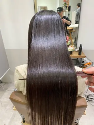 艶髪🎀大阪/ jueru💫のヘアスタイル