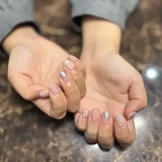 ネイル IROHA NAIL 長谷川唯惺のネイルデザイン