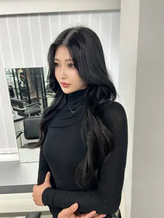 ロング カラー nanaka 🤍韓国ワンホンヘアのヘアスタイル