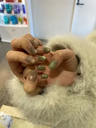 ネイル whitepaper 🔷IZUMIのネイルデザイン