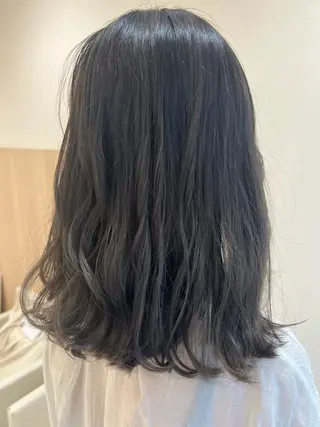 カラー 中川 あすきのヘアスタイル